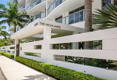 13800 Highland Dr North Miami Beach FL 33181