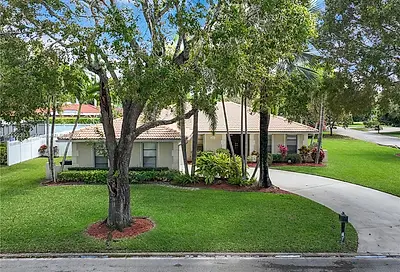 213 NW 92nd Ter Coral Springs FL 33071