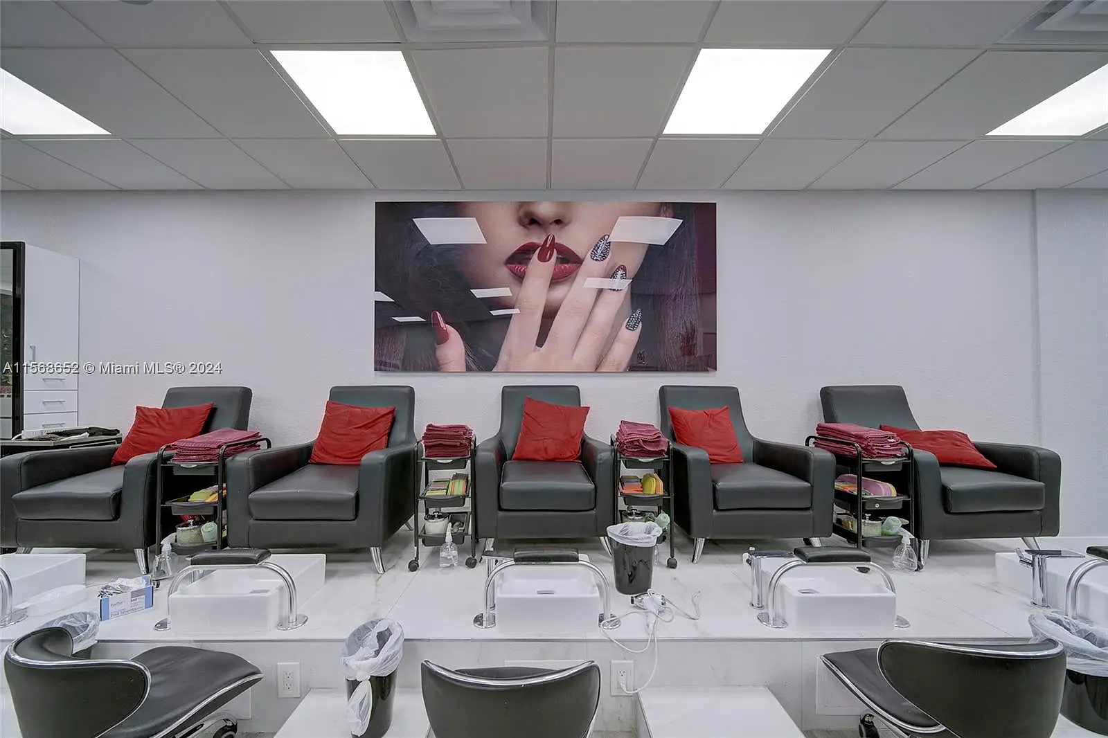 Full-Service Beauty Salon For Sale In Westchester