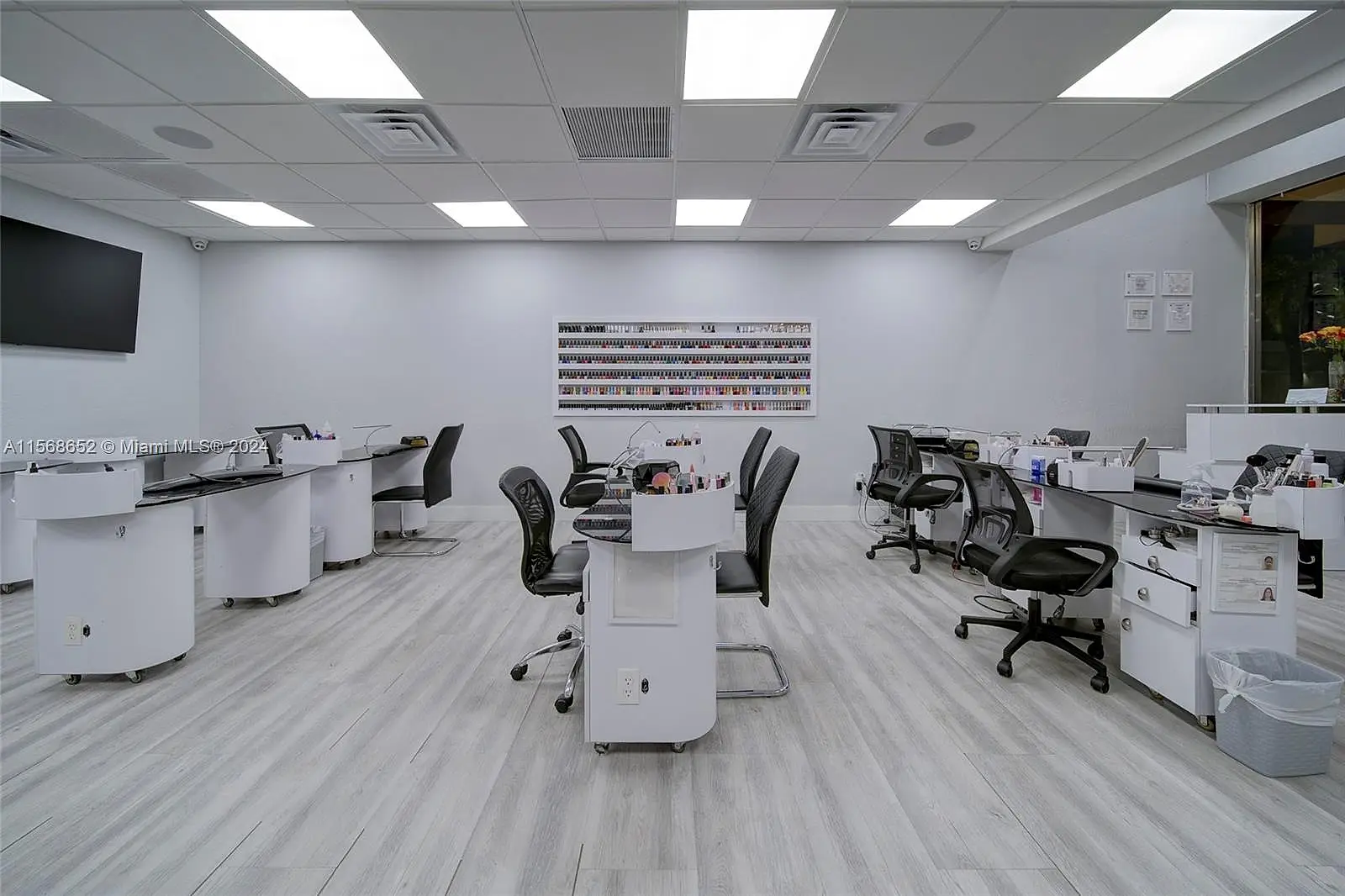 Full-Service Beauty Salon For Sale In Westchester
