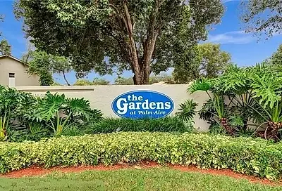 715 Gardens Dr Pompano Beach FL 33069