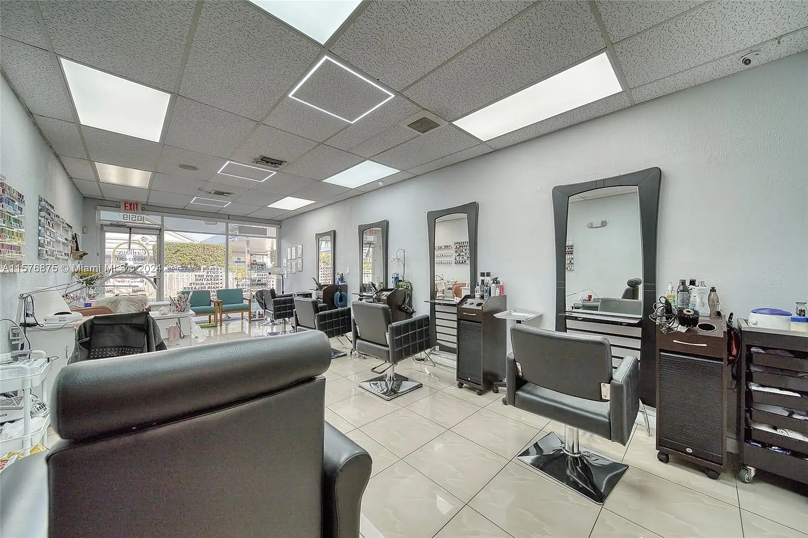 Beauty Salon/Barbershop For Sale On 107 And Bird Road