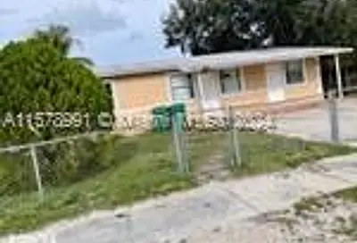 3411 NW 211th St Miami Gardens FL 33056