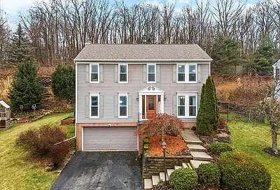 909 Denny Ct Cranberry Township PA 16066