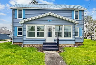 201 E Washington St Harrisville PA 16038