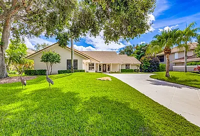 15 Glencairn Rd Palm Beach Gardens FL 33418