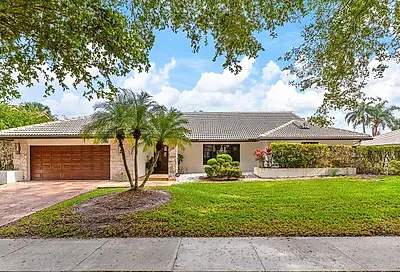 264 Deer Creek Woodlake Circle Deerfield Beach FL 33442