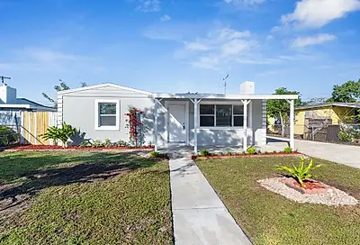 2337 Fairway Drive West Palm Beach FL 33409