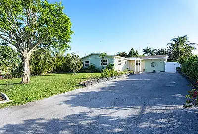 5646 Middlecoff Drive West Palm Beach FL 33413