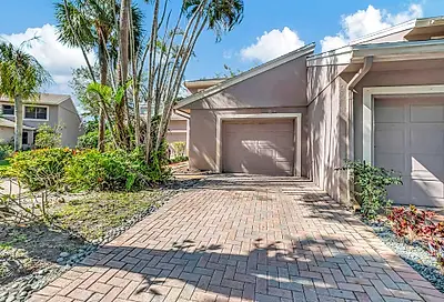 6674 Thornhill Court Boca Raton FL 33433