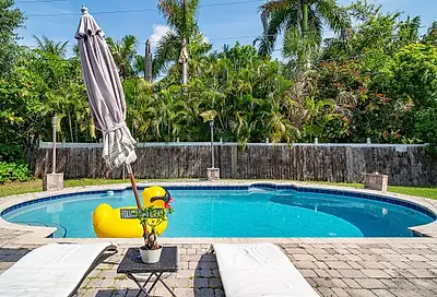 941 NW 26 Court Wilton Manors FL 33311