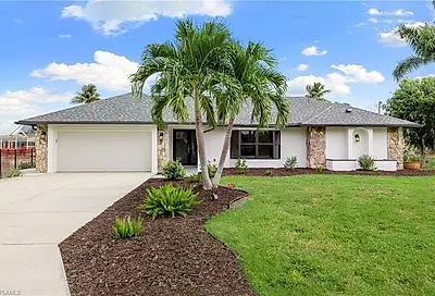 6058 Cocos Dr Fort Myers FL 33908