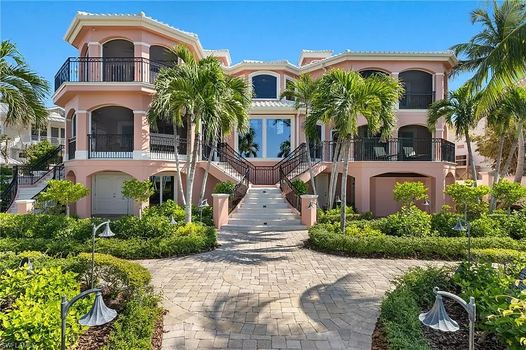 16486/488 Captiva Dr