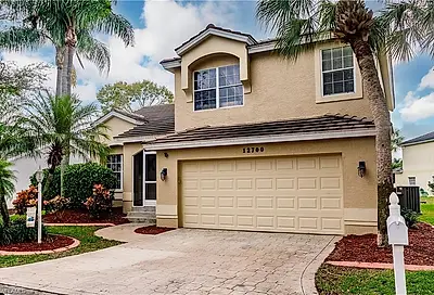 12700 Eagle Pointe Cir Fort Myers FL 33913