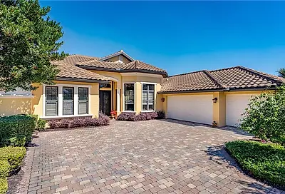 10194 Avalon Lake Cir Fort Myers FL 33913