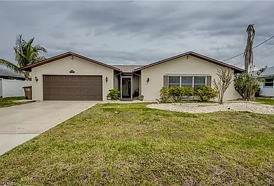 2243 Everest Pkwy Cape Coral FL 33904