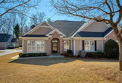 2304 Village Lane Roswell GA 30075