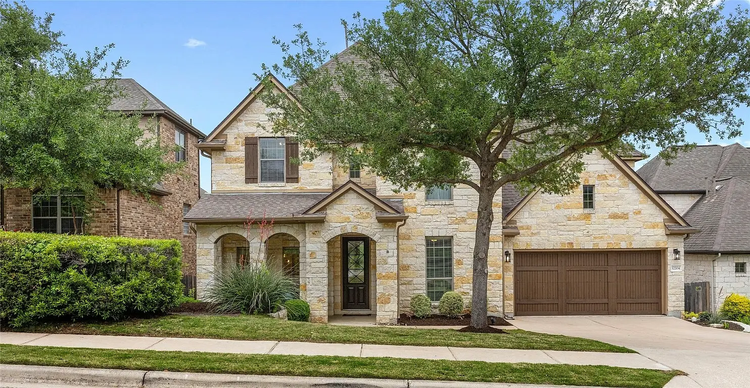 12204 Montclair Bend