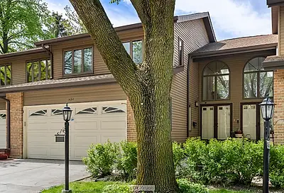 1434 Picadilly Circle Mount Prospect IL 60056