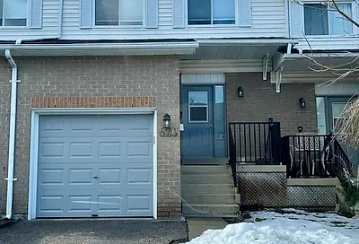 620 GIBNEY CRES Newmarket ON L3X1Y2