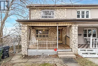 11 HUMBER HILL AVE Toronto ON M6S4R9