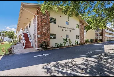 3751 S School Avenue Sarasota FL 34239