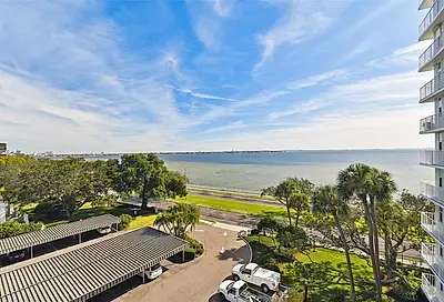 2611 Bayshore Boulevard Tampa FL 33629