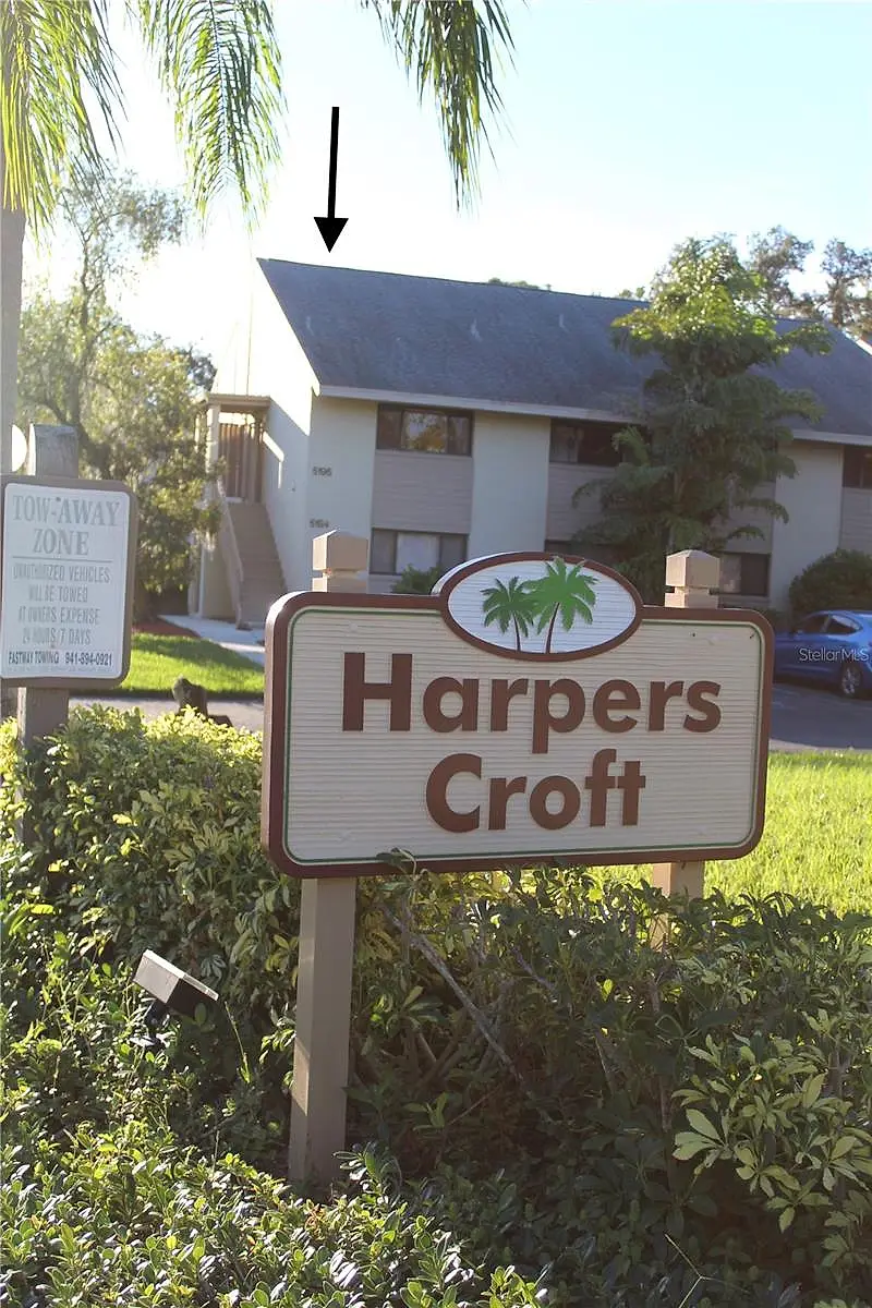 5196 Harpers Croft
