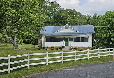 186 Holly Street Franklinville NC 27248
