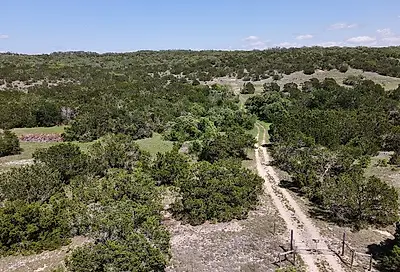 445-455 E Skyline Acres Wimberley TX 78676