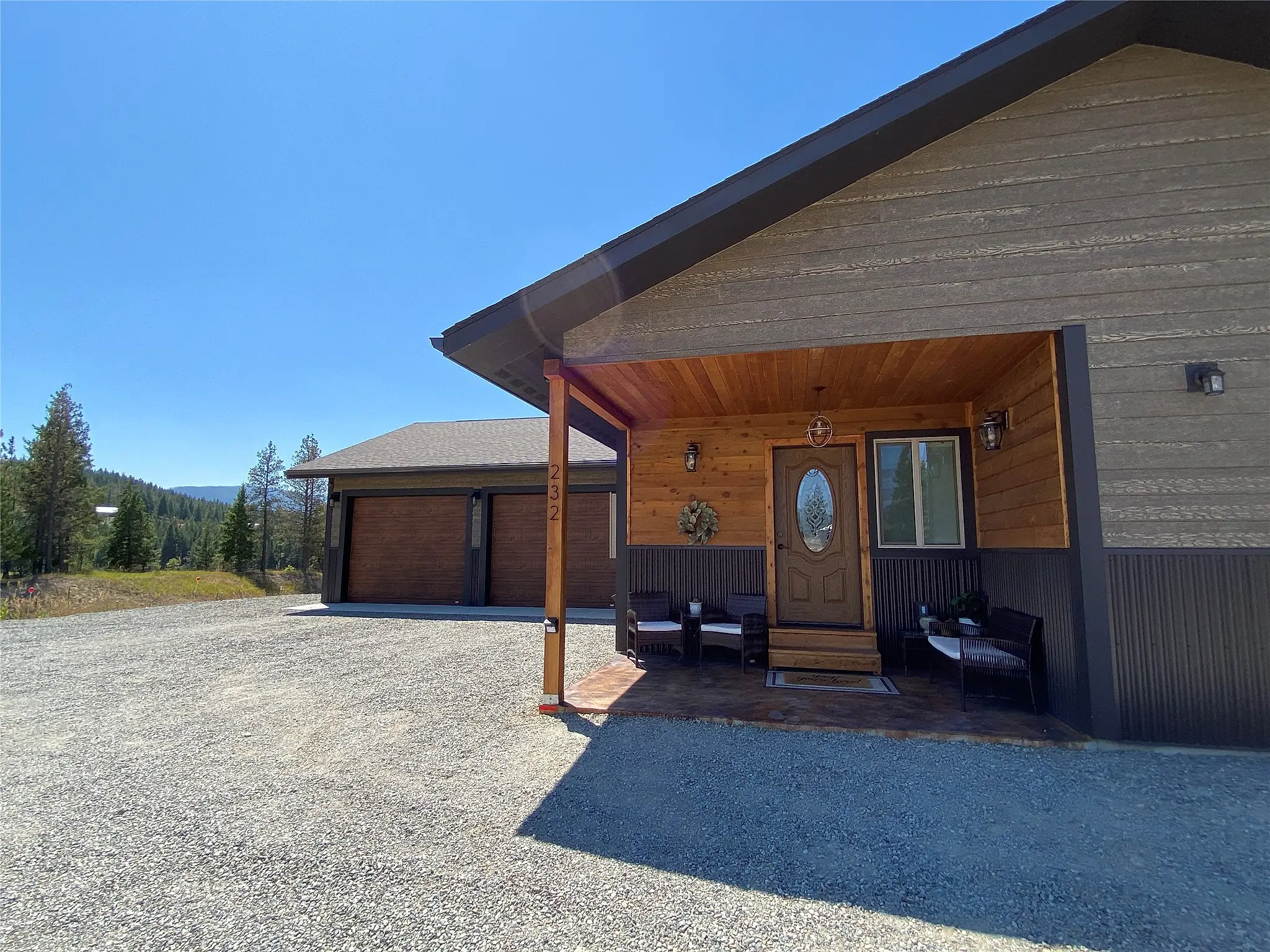 232 Kokanee Drive E