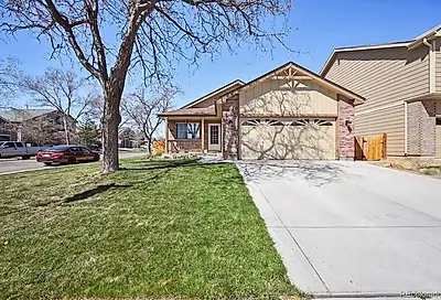 6127 Raleigh Street Arvada CO 80003