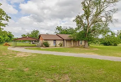 101 County Road 441 Thorndale TX 76577