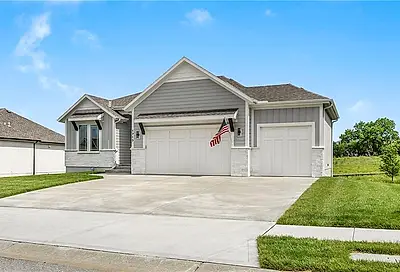 1840 SW Sage Canyon Road Lee's Summit MO 64082