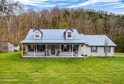 238 Dry Valley Rd Thorn Hill TN 37881