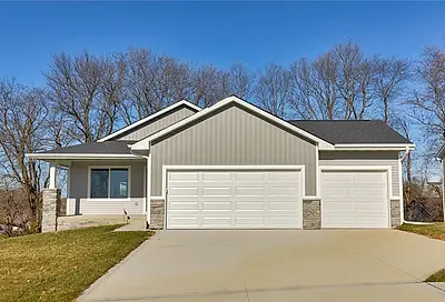 5572 Pine Valley Drive Pleasant Hill IA 50327