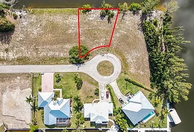 2305 NW 44th Place Cape Coral FL 33993