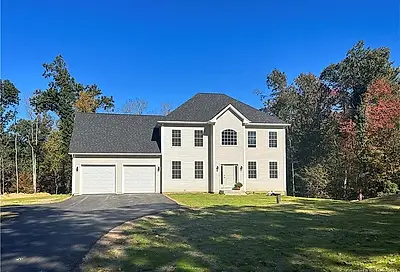 123 Comstock Trail East Hampton CT 06424