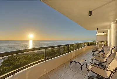 435 L Ambiance Drive Longboat Key FL 34228