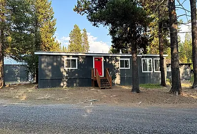 19211 Hwy 58 Crescent Lake OR 97733