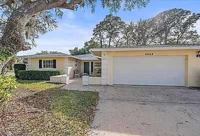 5624 Palm Aire Drive Sarasota FL 34243