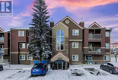 32, 2632 Edenwold Heights NW Calgary AB T3A3Y5