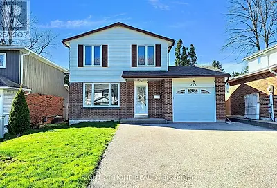 216 TALBOT CRES Newmarket ON L3Y1A3