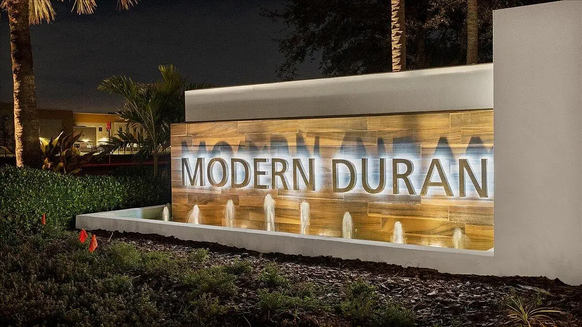 6444 Modern Duran Drive