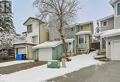68 Hawkville Place NW Calgary AB T3G2G9
