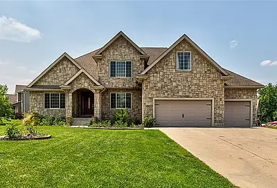 5205 Waterfront Court Pleasant Hill IA 50327
