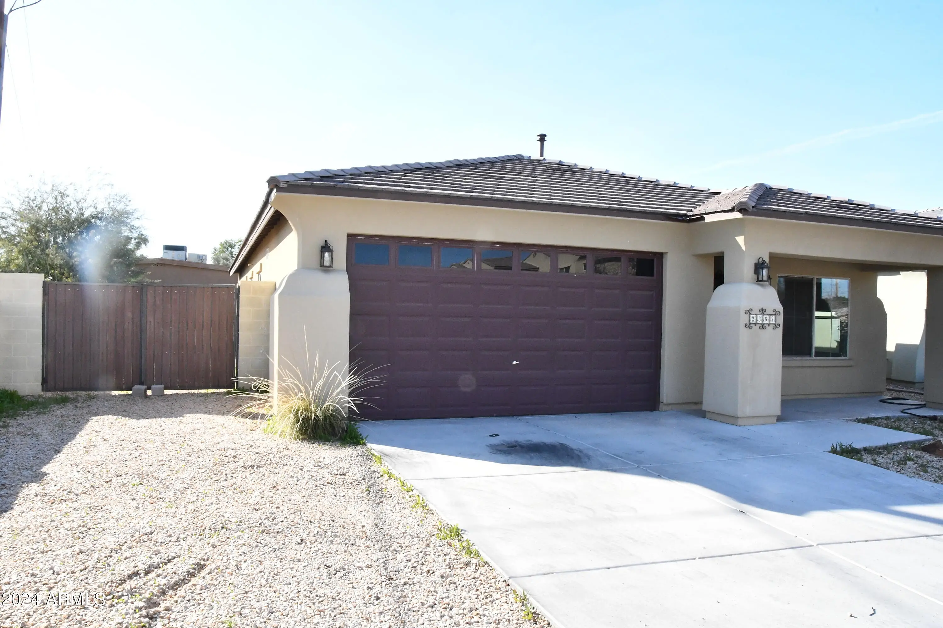 2362 W Sierra Vista Drive