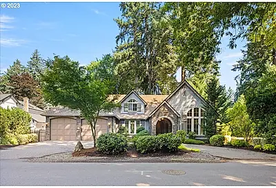 4311 Upper Dr Lake Oswego OR 97035