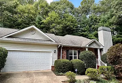 625 Carriage Commons Drive Hendersonville NC 28791