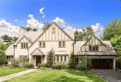 17 Chedworth Road Scarsdale NY 10583